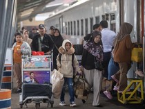 Arus Mudik Mulai Terasa di Stasiun Kertapati Palembang