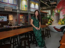 Kenang Mendiang Suami, Wanita Ini Investasi Rp 10 Miliar di Pusat Kuliner!