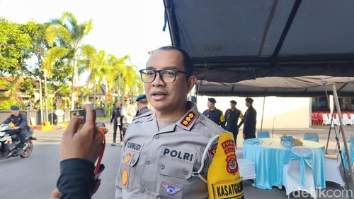 Dirlantas Polda Bali Kombes Turmudi saat ditemui setelah apel gelar pasukan Operasi Ketupat Agung 2026 di Mako Brimob Polda Bali, Kamis (12/3/2026).