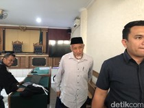 Hukuman 8,5 Tahun Bayangi Eks Bupati Sleman Sri Purnomo