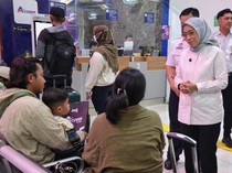 Pastikan Kesiapan Arus Mudik, MenPAN-RB Cek Pelayanan di Stasiun Gambir