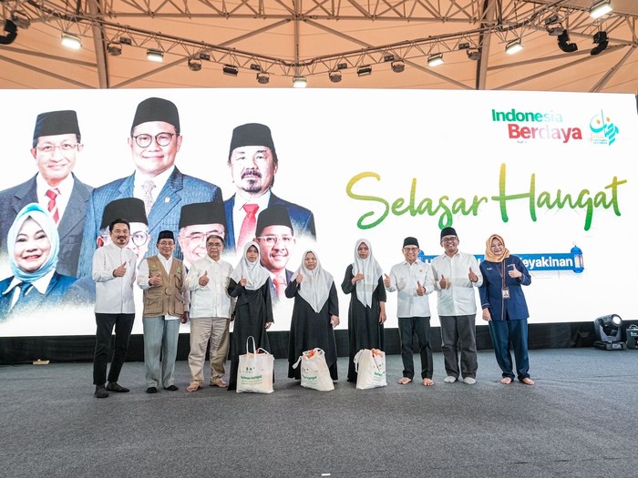 Cak Imin secara resmi melakukan Peluncuran Tebar Harapan Ramadan (THR).