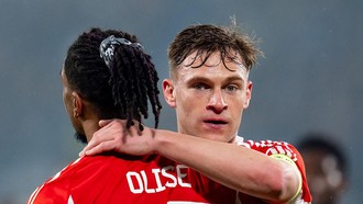 Dua Pemain Bayern Sengaja Dikartu Kuning Saat Bantai Atalanta?