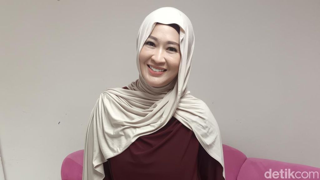 Okie Agustina Ungkap Fakta soal Nasha Lebih Dulu Suapi Kue Ultah ke Pasha-Adel