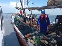 Nelayan Pakai Trawl Saat Melaut Diamankan di Pasuruan