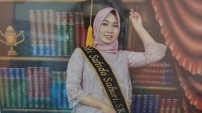 Siti Sahida Sahari (28), gadis asal Gorontalo yang dilaporkan hilang di Makassar. Ternyata dia sengaja menghilang.