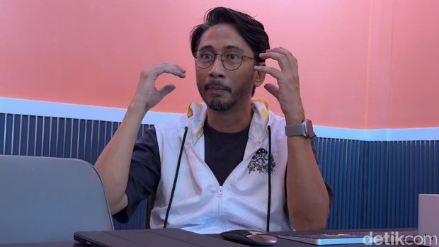 Upie Guava - Sutradara