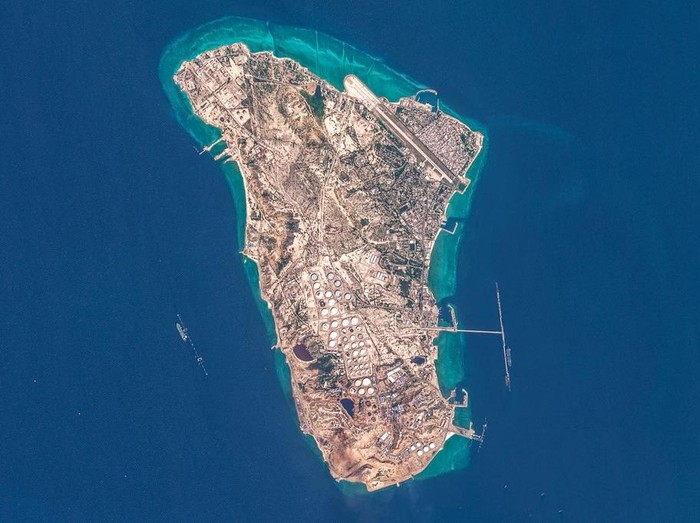 [Pulau Kharg Dibombardir: Ancaman Iran pada Infrastruktur Minyak AS]