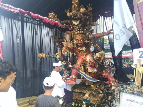 Festival Ogoh-Ogoh Singasana III 2026 di Tabanan digelar Minggu (15/3/2026). (Krisna Pradipta)