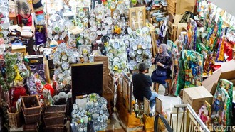 Jelang Lebaran, Pedagang Parsel Cikini Kebanjiran Pesanan