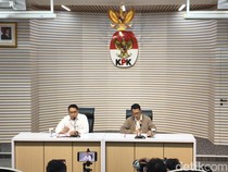 KPK Ungkap Bupati Cilacap Palak Dinas-Puskesmas Buat THR, Target Rp 750 Juta