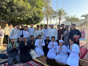 Ramadan di UEA: Budaya Berbagi Kekinian, Banyak Giveaway Fantastis