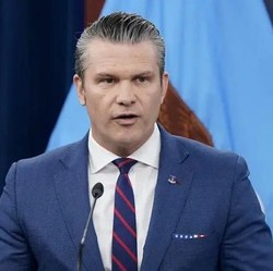 Heboh Menhan AS Pete Hegseth Kutip Ayat Alkitab Palsu dari Pulp Fiction