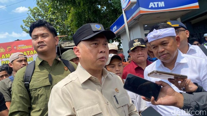 Menteri Perhubungan RI Dudy Purwagandhi