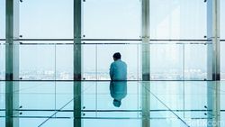 Seni dan Panorama Kota Menyatu di Pameran Mirror & Lights