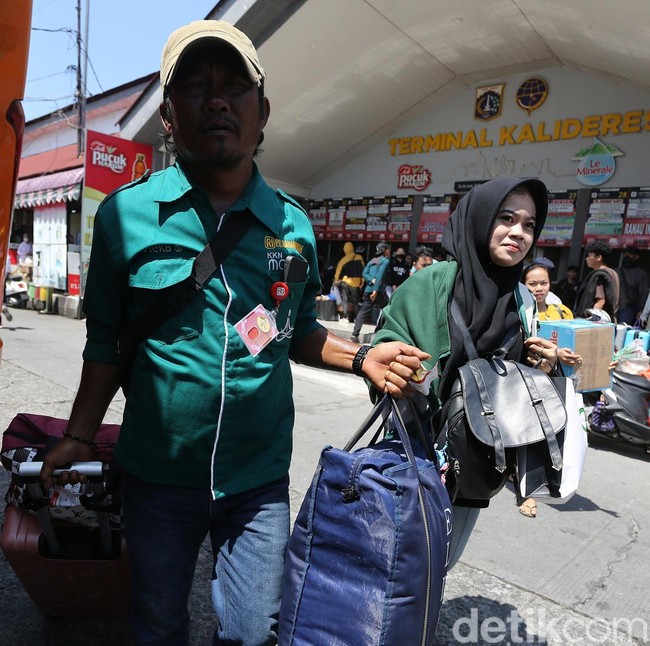 Pantauan Arus Mudik di Terminal Kalideres