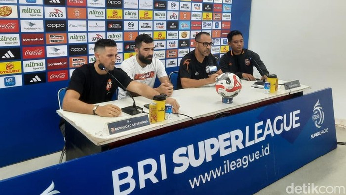 Pelatih Borneo FC Samarinda Fabio Lefundes