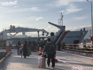 100 Perantau Pulau Raas di Bali Mudik dari Celukan Bawang Naik Kapal Negara