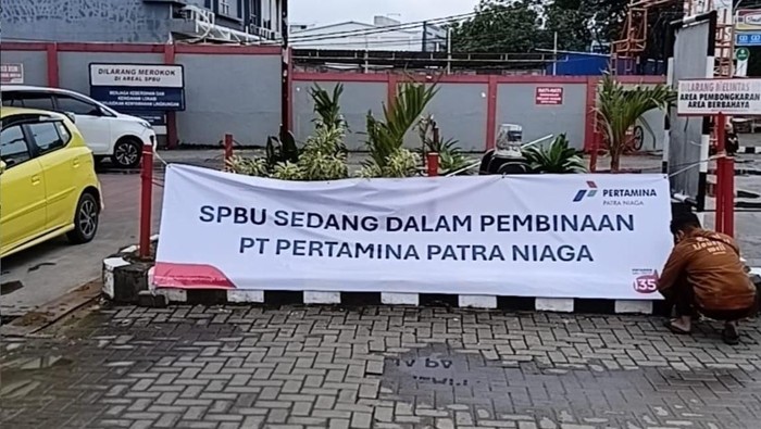 Pertamina untuk sementara waktu menyetop penyaluran Biosolar di salah satu SPBU di kawasan Sudiang.