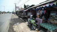 Aktivitas pemudik di sejumlah jalur mudik belum terlihat ramai menjelang Lebaran tahun ini.