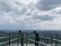 Trans Hotel Jakarta Makin Spesial Punya Skylounge dengan Jembatan Kaca