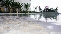 Cerita Wisatawan Menginap di Trans Hotel Jakarta: Kolam Berpasirnya Juara!