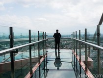 Spot Ngopi Mewah di Lantai 22 Trans Hotel Jakarta, View-nya Bikin Sulit Beranjak