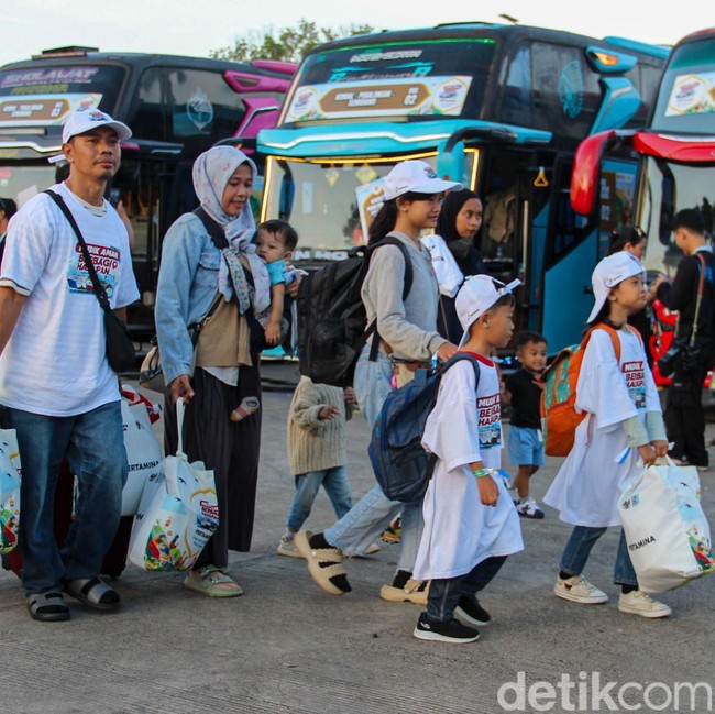 Antusias Warga Ikuti Program Mudik Gratis 2026
