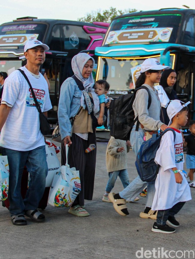 Antusias Warga Ikuti Program Mudik Gratis 2026