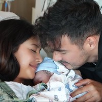 Aurelie Moeremans Bagikan Foto Usai Lahiran, Tetap Cantik Tanpa Makeup