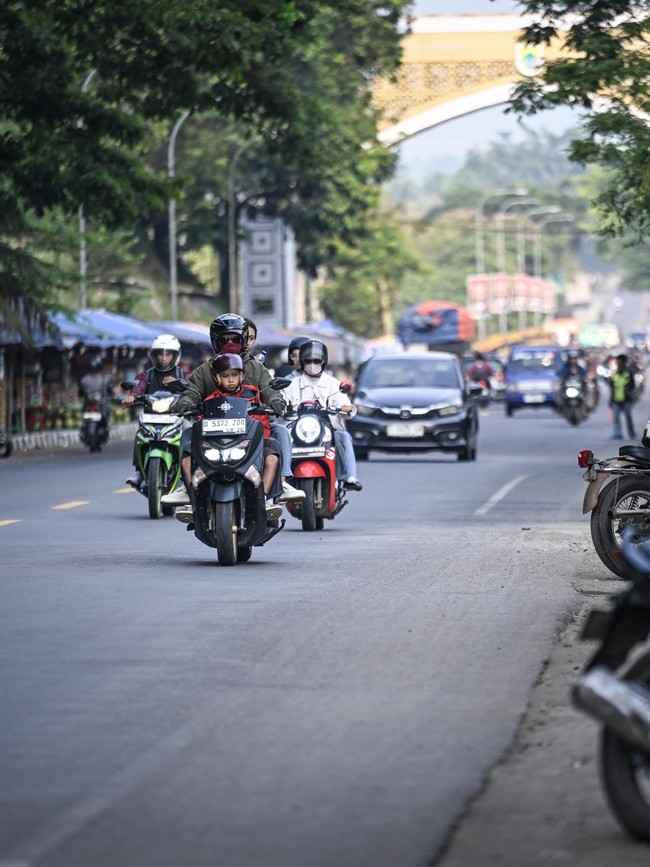Jalur Lama Jakarta-Bandung Kembali Ramai Pemudik