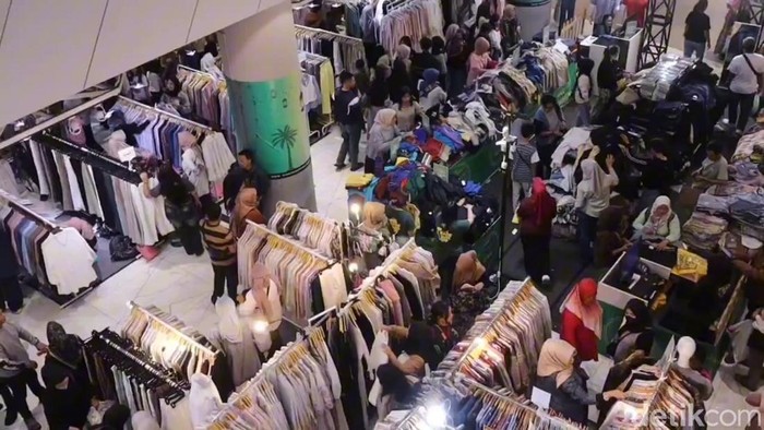Kings Shopping Center Bandung.
