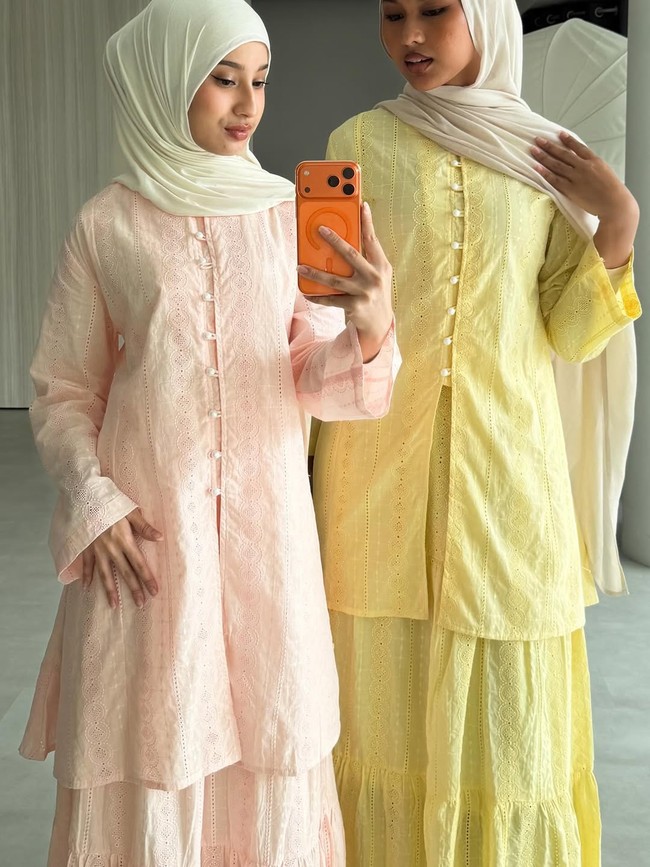 Koleksi one set untuk Lebaran dari brand Yellowfacy.