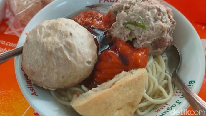 Mi Bakso di Tasikmalaya.