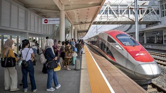 Penumpang Whoosh Diprediksi Tembus 301 Ribu Saat Libur Lebaran