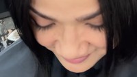 Penampakan uban-uban Nirina Zubir. Foto: Instagram @nirinazubir_