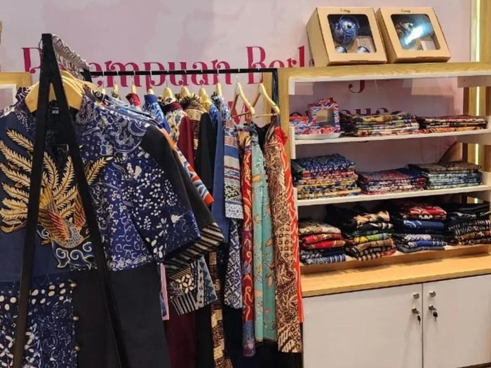 Pekatan Batik Bawa Wastra Nusantara ke Pasar Global Bareng Rumah BUMN