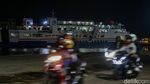 Pemudik Motor Padati Pelabuhan Ciwandan Saat Dini Hari