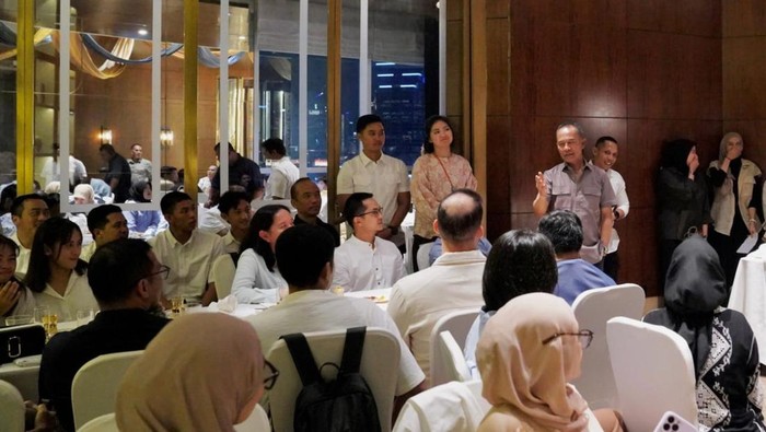 Ketua Umum Pengurus Besar Taekwondo Indonesia (PBTI) Letjen TNI Richard Tampubolon mengingatkan para atlet bahwa prestasi tidak bisa diraih secara instan. Ia menegaskan tidak ada keberhasilan tanpa proses panjang dan kerja keras.
Pesan itu disampaik