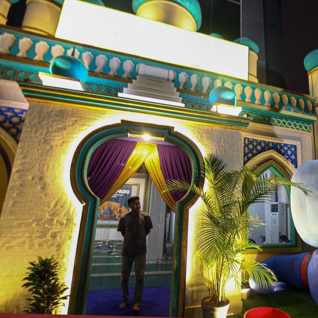 Pos Mudik Gadog Hadir dengan Konsep Unik Bertema Aladin