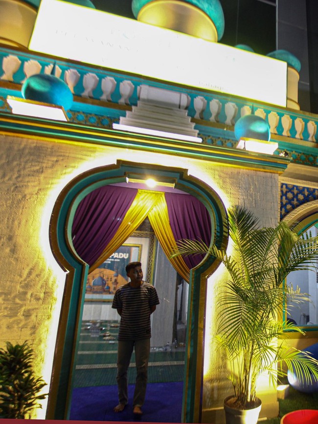 Pos Mudik Gadog Hadir dengan Konsep Unik Bertema Aladin