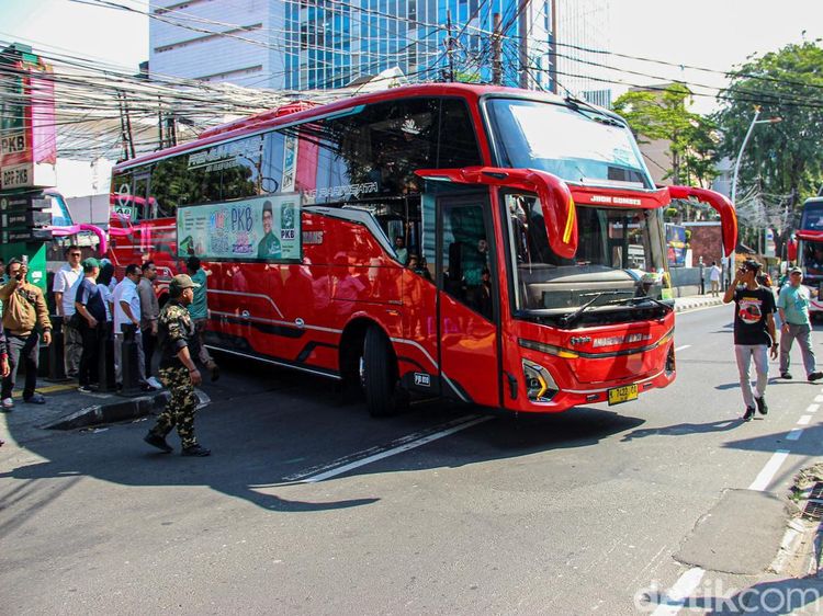 Program Mudik Gratis Antar Ribuan Warga ke Kampung Halaman