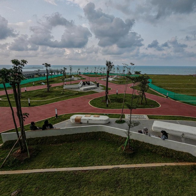 Rest Area KEK Batang Sajikan Panorama Laut bagi Pemudik