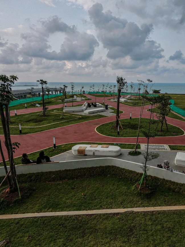 Rest Area KEK Batang Sajikan Panorama Laut bagi Pemudik