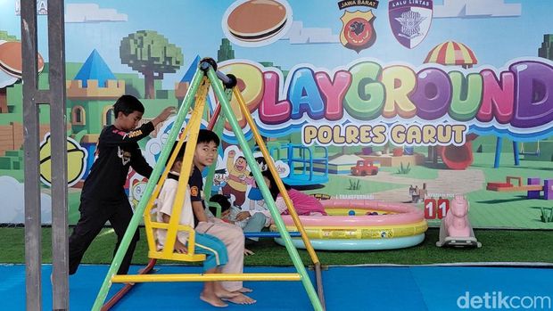 Rest Area Doraemon di Garut