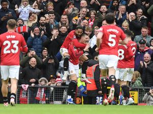 MU Vs Aston Villa: Setan Merah Hantam The Villans 3-1