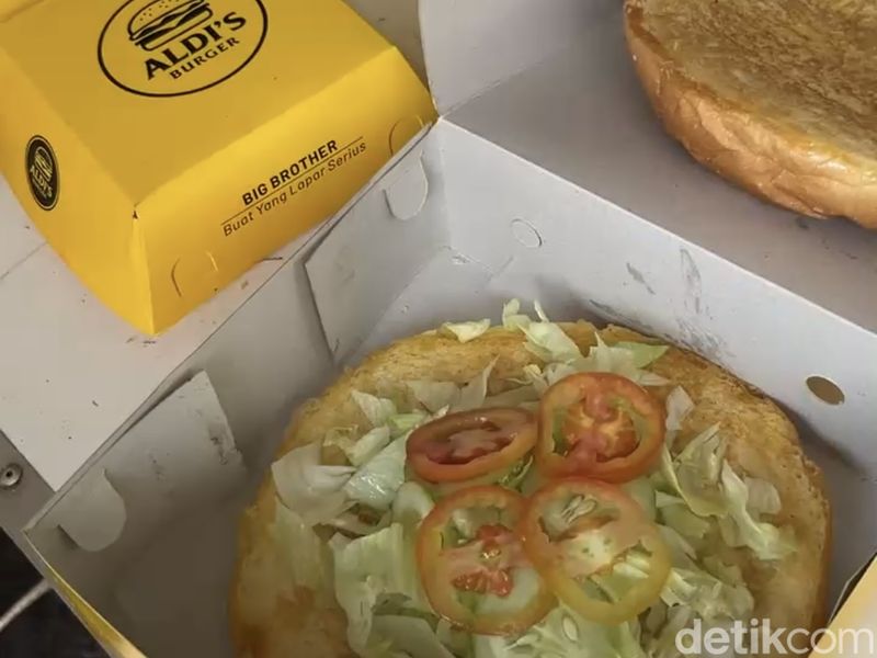 Aldi's Burger Aldi's Burger
