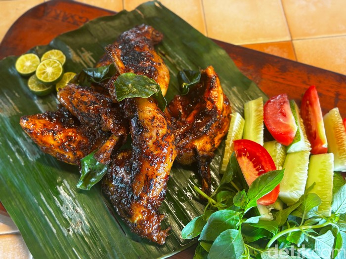 Ayam bakar buatan chef Eko Wahyono Nugroho