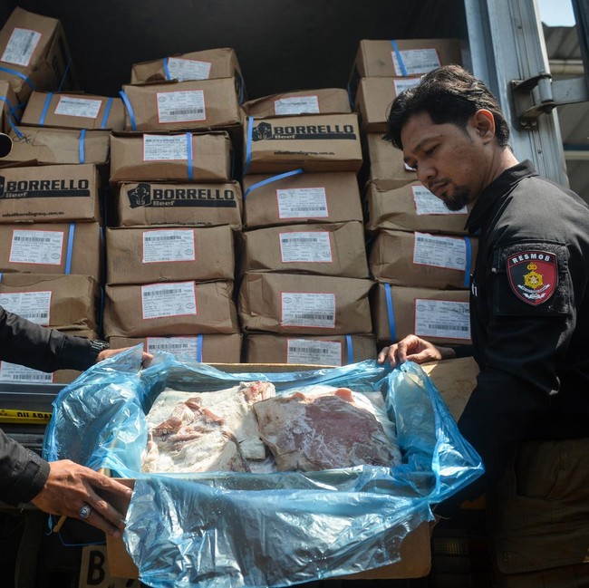 Bareskrim Polri Ungkap Peredaran 12,9 Ton Daging Domba Kedaluwarsa di Tangerang