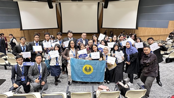 Delegasi SMA Labschool Kebayoran dalam ajang NTU Model United Nations 2026 (NTUMUN 2026)